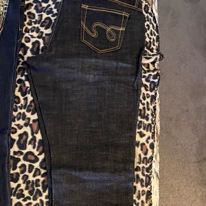 Women’s jeans